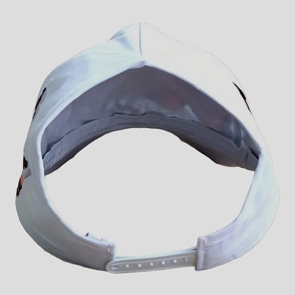 *NWOT* Beautiful Embroidered Hat (One Size) - Picture 2 of 2